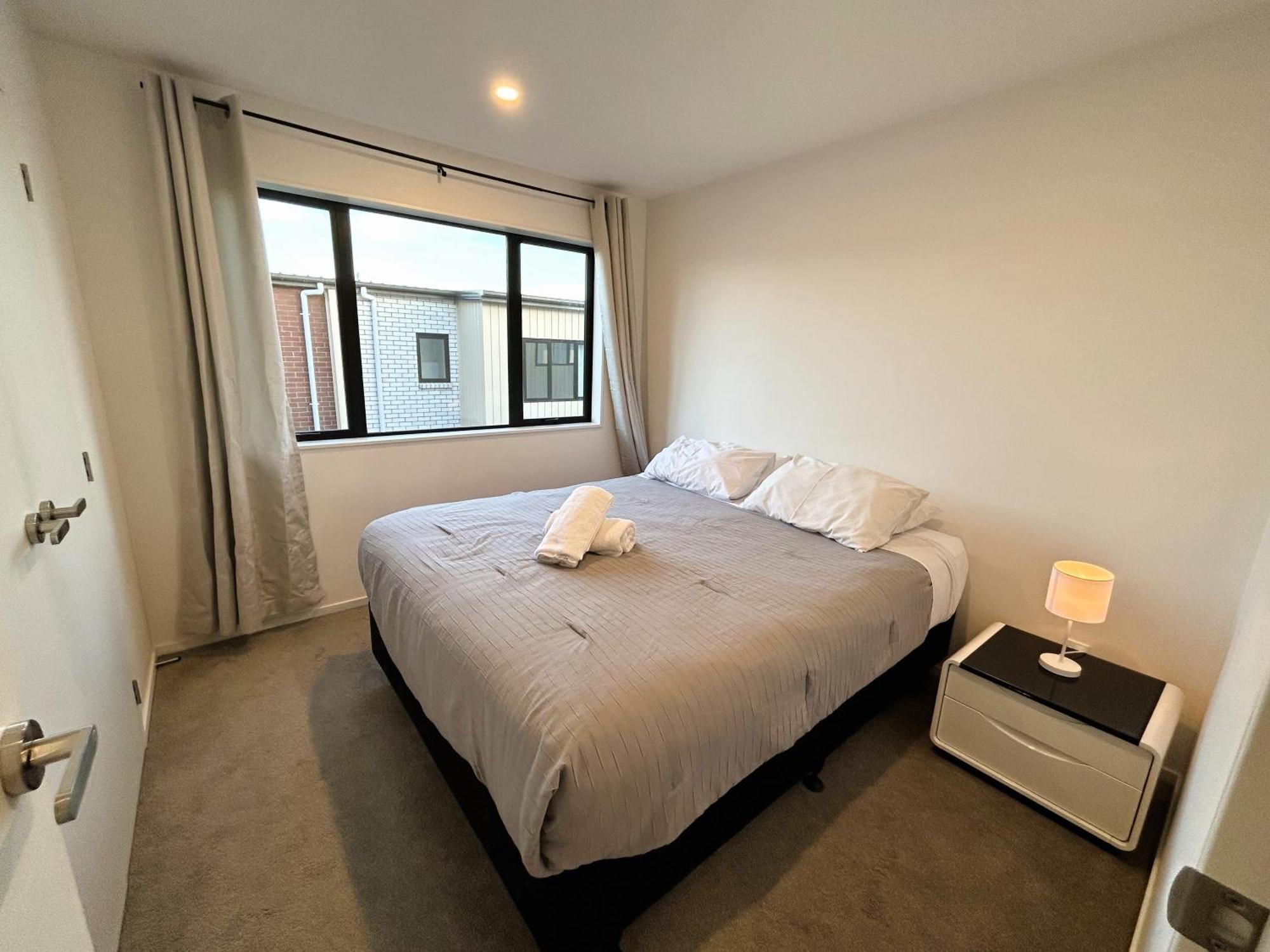 Entire Luxury Cosy Townhouse With Master Bedrooms,10 Min To Airport & Sylvia Park Auckland Exterior photo